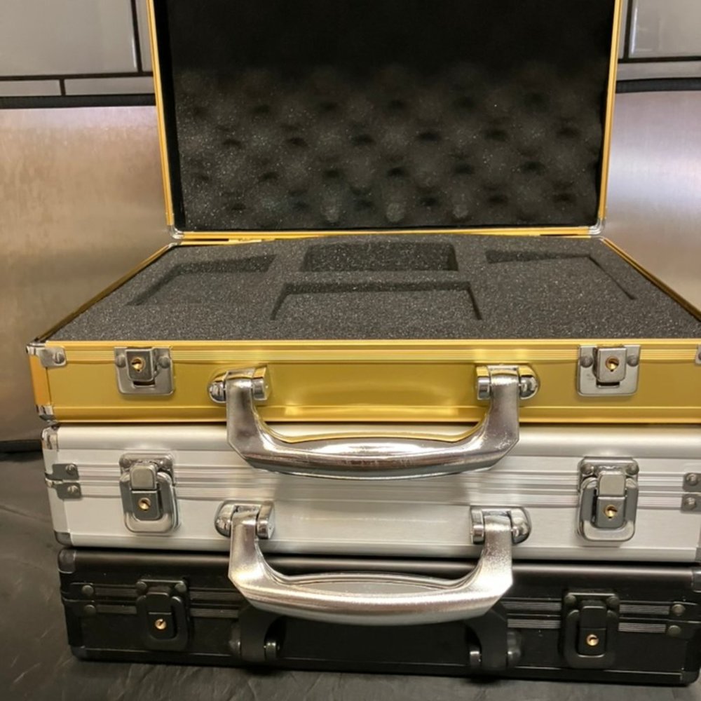 F/Trading Cards, Makeup, Fave things.Quality Aluminum Gold, Silver or Black.